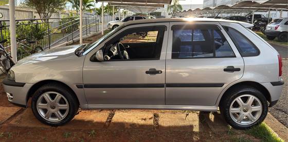 VOLKSWAGEN GOL 1.6 MI POWER 8V ÁLCOOL 4P MANUAL G.III